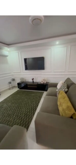 Living area - Apartment Building in Salagi (Salagi)