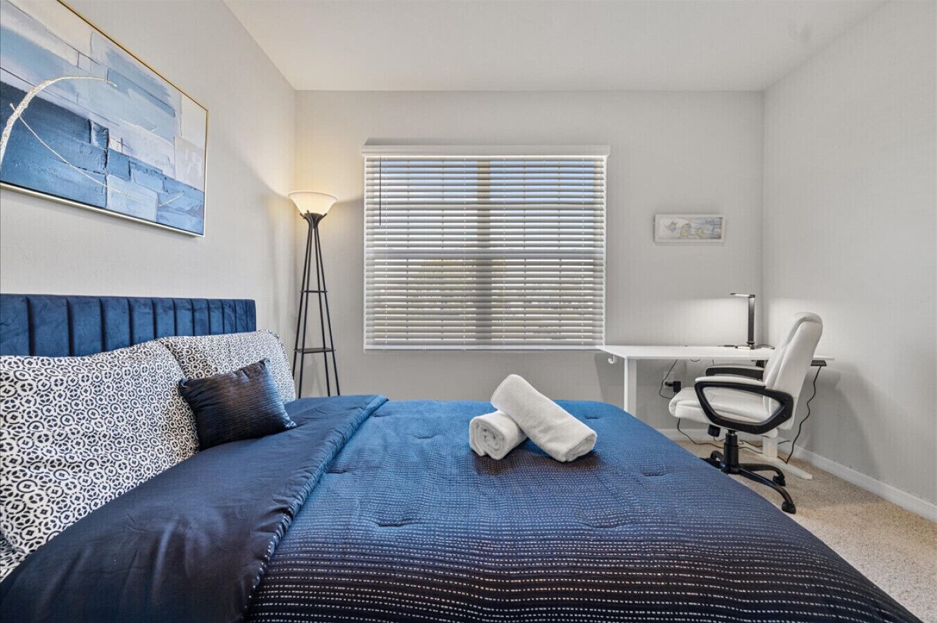 3 bedrooms, desk, free WiFi, bed sheets