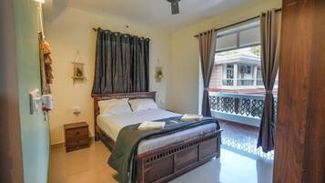 1 bedroom, iron/ironing board, WiFi, bed sheets