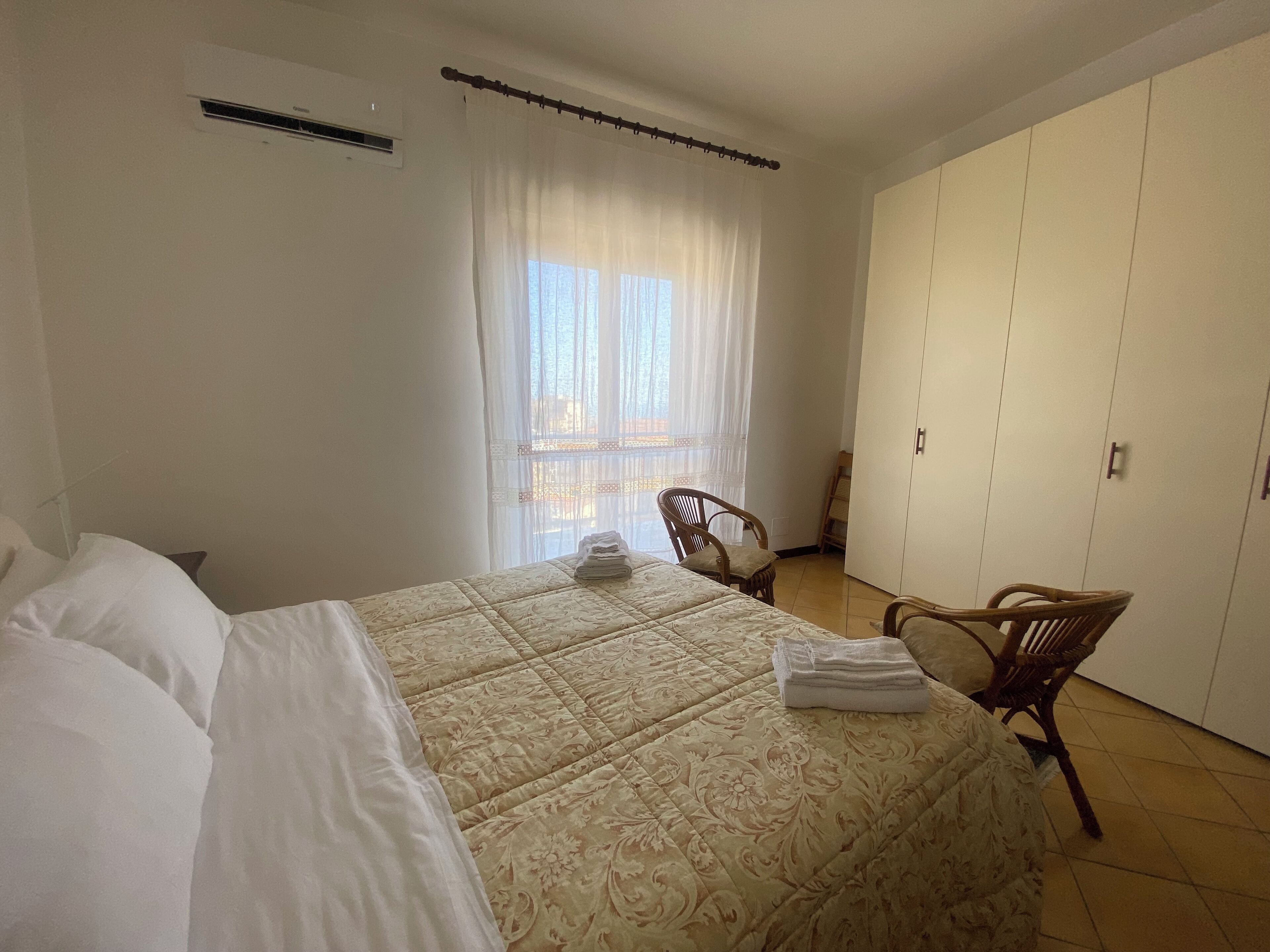 2 camere, ferro/asse da stiro, Wi-Fi, lenzuola