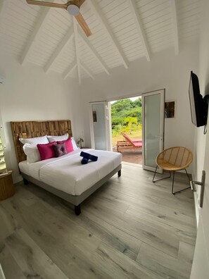 2 bedrooms, iron/ironing board, WiFi, bed sheets - Villa Arubana – 2 Bedrooms | Pool & Tropical Garden (Sainte-Anne)