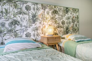 2 bedrooms, iron/ironing board, free WiFi, bed sheets