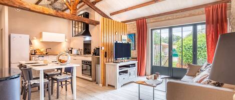 Fernseher, DVD-Player