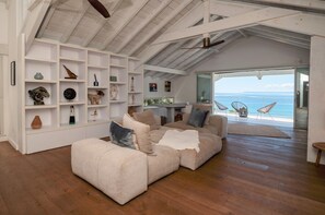 TV - Villa des Arts - Serenity and panoramic views (Saint-François)