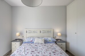 3 habitaciones, tabla de planchar con plancha y wifi gratis