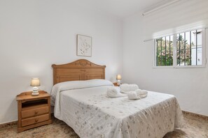 3 dormitorios, wifi gratis, ropa de cama y accesible en silla de ruedas