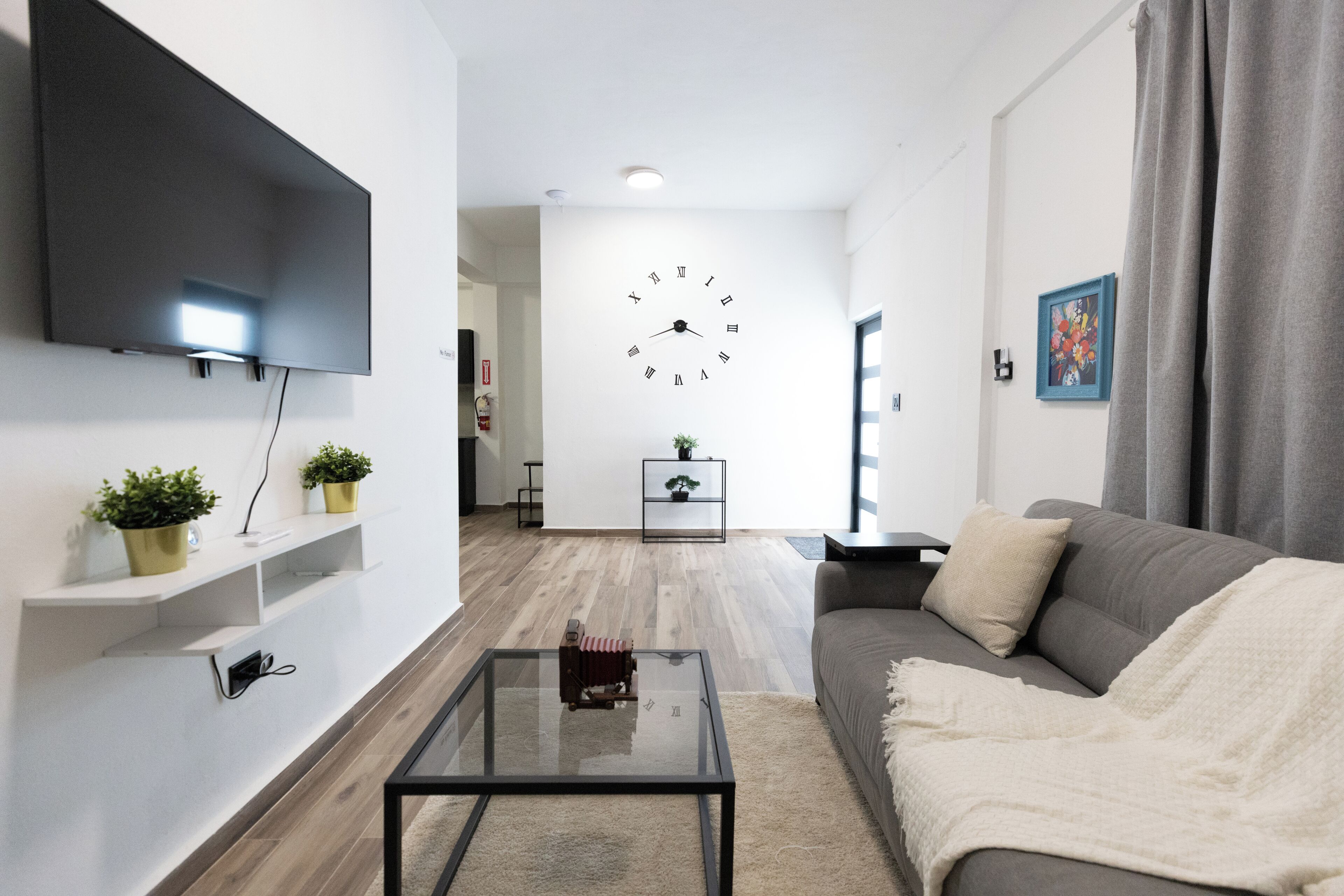 Deluxe Apartment, 2 Bedrooms, Kitchen | Living area | 40-inch Smart TV with digital channels