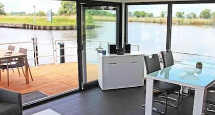 Hausboot in Ueckermünde