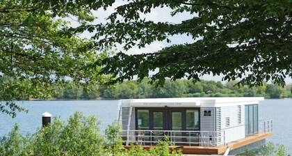 Hausboot am Xantener Nordsee