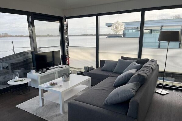 Smart TV y reproductor de DVD 