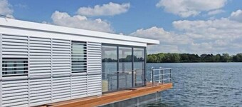 Hausboot am Xantener Nordsee