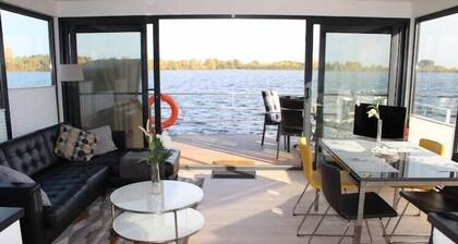 Péniche sur la Nordsee de Xanten