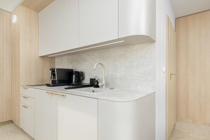 Interior - Apartment close to the beach, with pool (Lukecin)