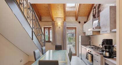 Apartment 'Donna Sofi' with Sea View, Wi-Fi and Air Conditioning