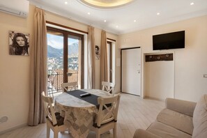 Interior - Apartment 'Appartamento Sofia Loren' with Sea View, Wi-Fi and Air Conditioning (Agerola)