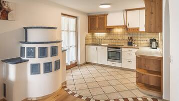 冰箱、烤箱、炉灶、洗碗机