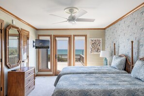 4 bedrooms, iron/ironing board, WiFi