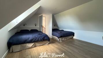 5 bedrooms, iron/ironing board, free WiFi, bed sheets