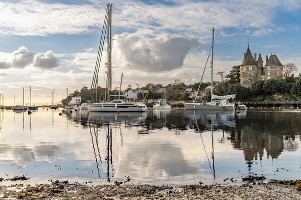 Marina - Holiday Home '51 - Entre Plage Et Vieux Port' with Private Terrace and Private Garden (Pornic)