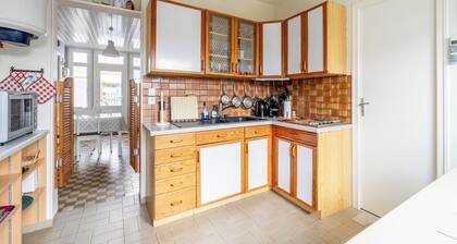 Holiday Home '51 - Entre Plage Et Vieux Port' with Private Terrace and Private Garden