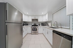 Maison (3 Bedrooms) | Cuisine privée