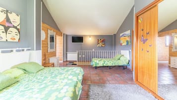 4 habitaciones, tabla de planchar con plancha y wifi gratis