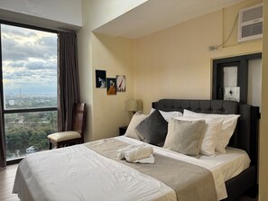 1 soverom, strykejern/-brett, wi-fi (inkludert) og sengetøy