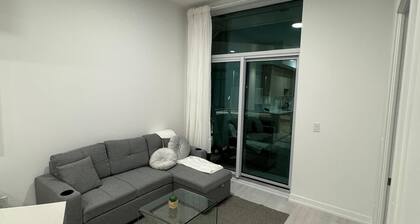 Brand New, Move-In Ready space. Prime Location: Oakville