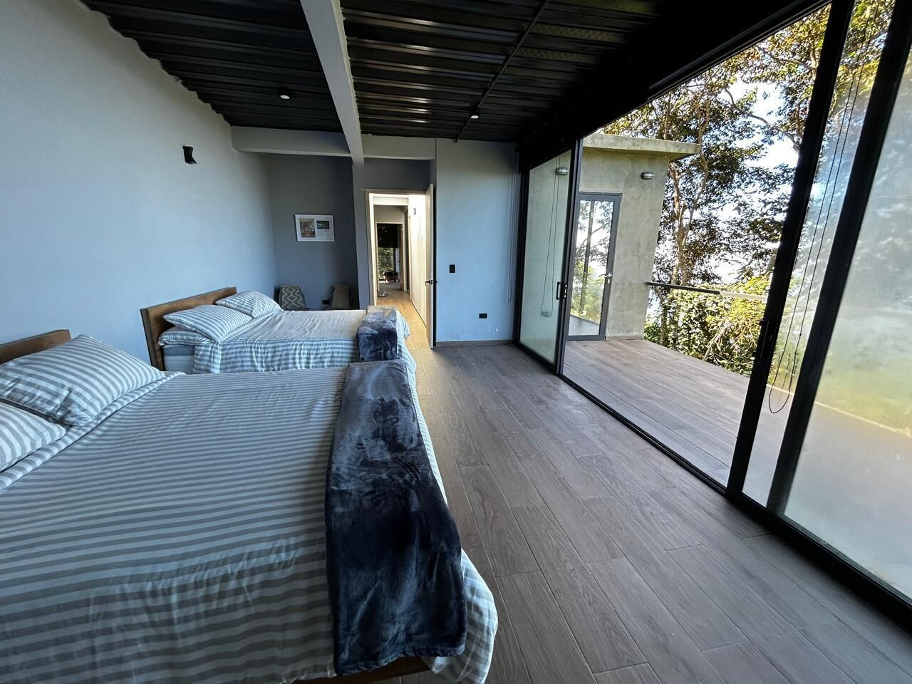 3 chambres, Wi-Fi gratuit, draps fournis