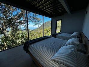 3 habitaciones, wifi gratis y ropa de cama 