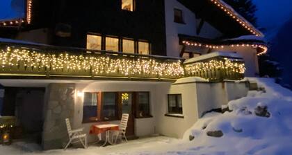 Chalet in Saas Fee Near Ski Slopes