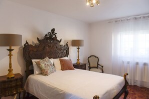 6 Schlafzimmer, Bügeleisen/Bügelbrett, Reisekinderbett, kostenloses WLAN