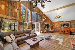 Smart TV, fireplace, DVD player, books