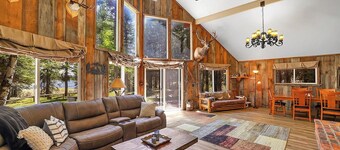 Tranquil Dog-Friendly Lake Cabin