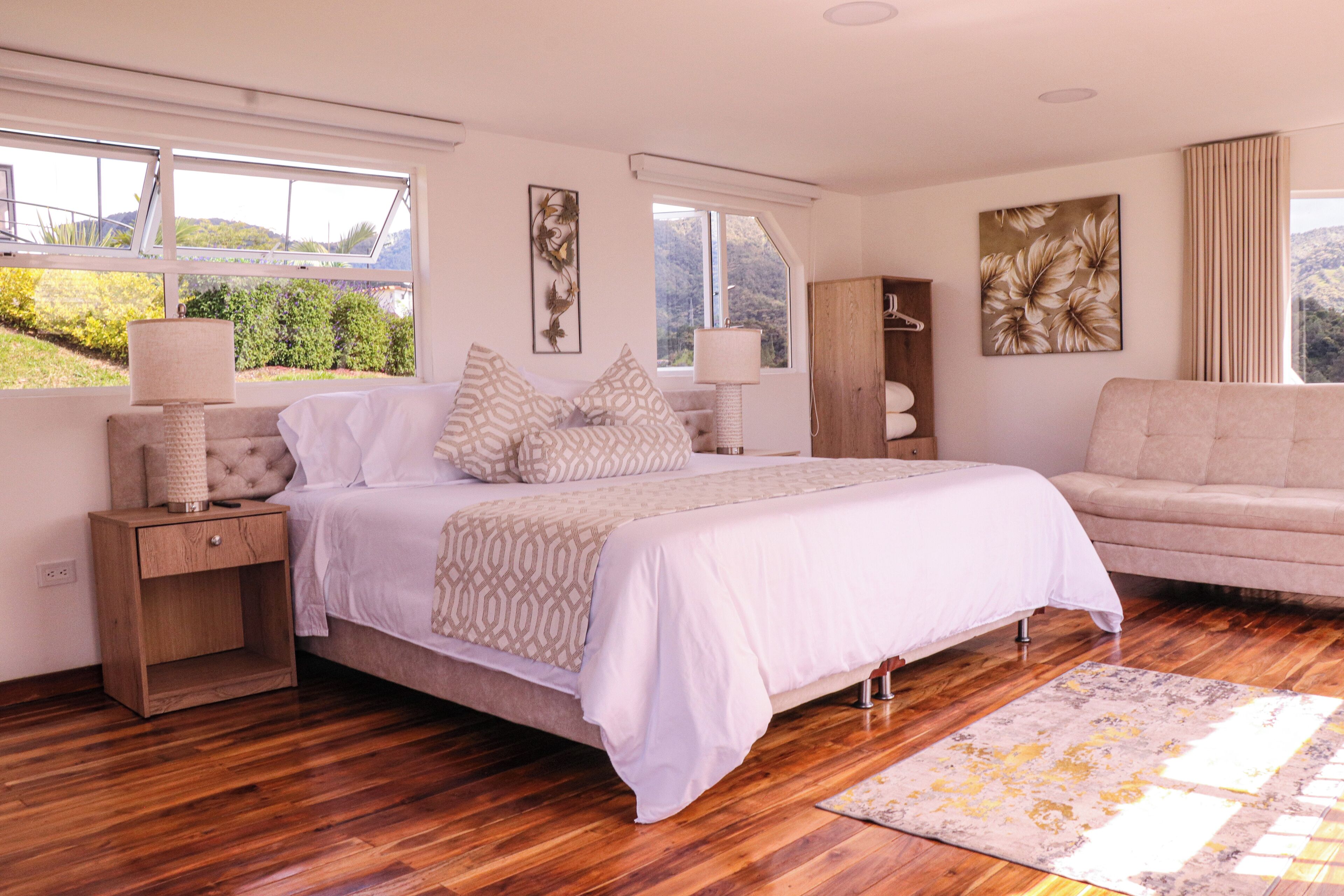 Standard Cabin, Lake View | Minibar, in-room safe, laptop workspace, free WiFi