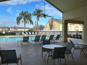 Pool - ★12Mins to Disney Theme Parks- Save 25pct Off Stay- Pool- 3BR Condo-Sleeps 10★ (Kissimmee)