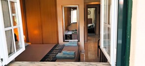 2 bedrooms, iron/ironing board, travel crib, free WiFi