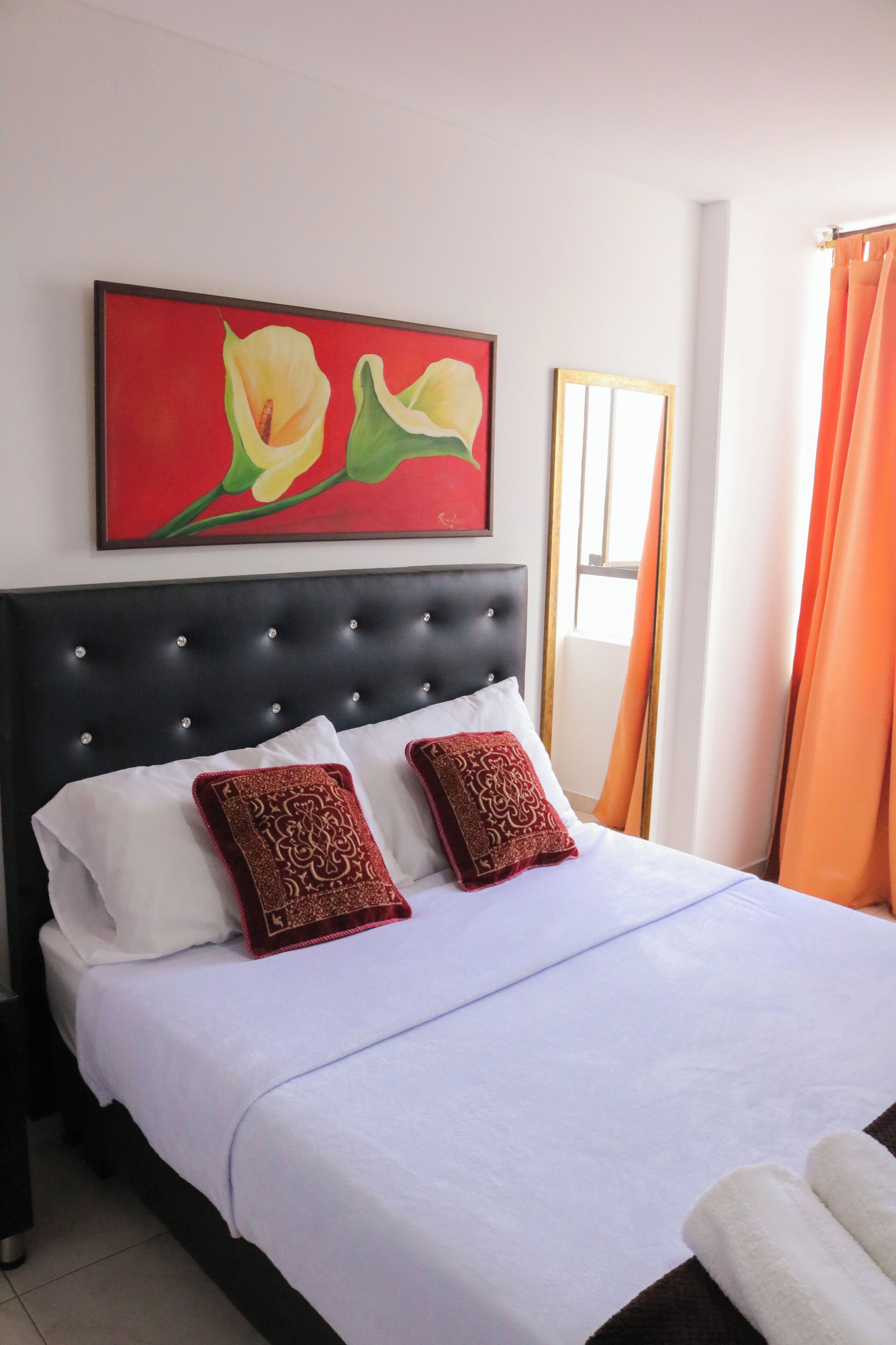 Comfort Double Room, Private Bathroom, City View