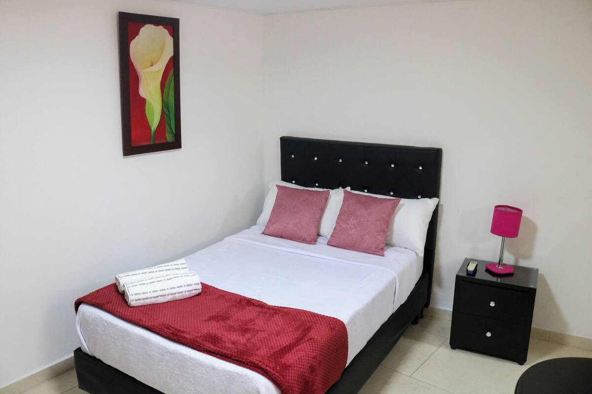 Habitación Confort, 1 cama individual grande, baño privado