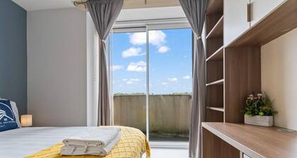 Tranquil Telford Retreat With 2 Bedrooms