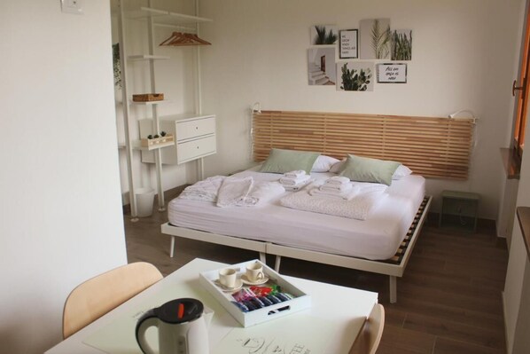 Bureau, Wi-Fi gratuit