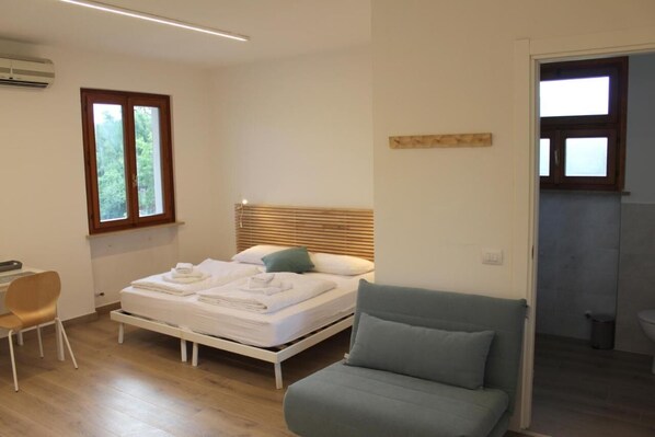 Classic Triple Room, Courtyard View