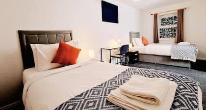 Roomy Spark Home with Parking, Garden, Wi-Fi