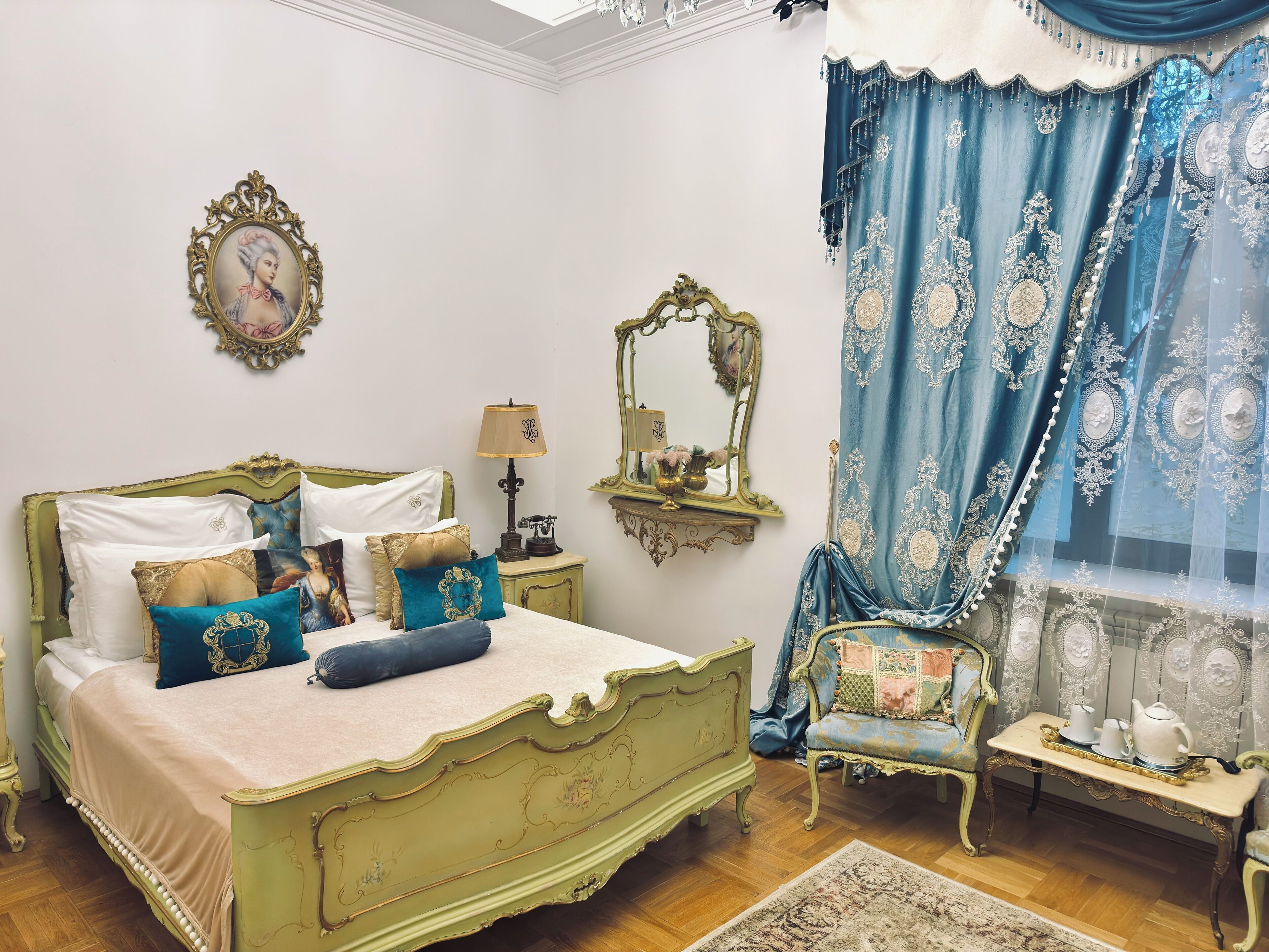 Foto - Conacul Coroanei Luxury Boutique