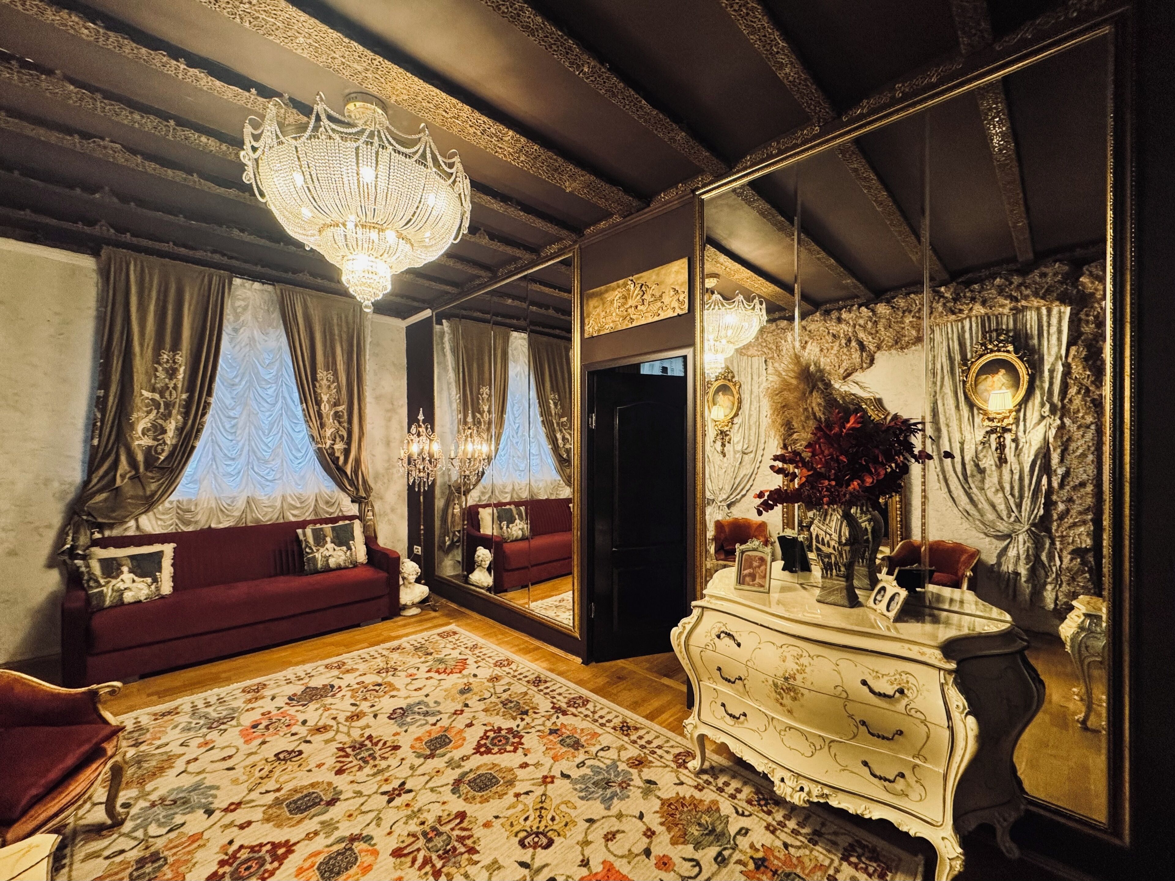 Foto - Conacul Coroanei Luxury Boutique Hotel