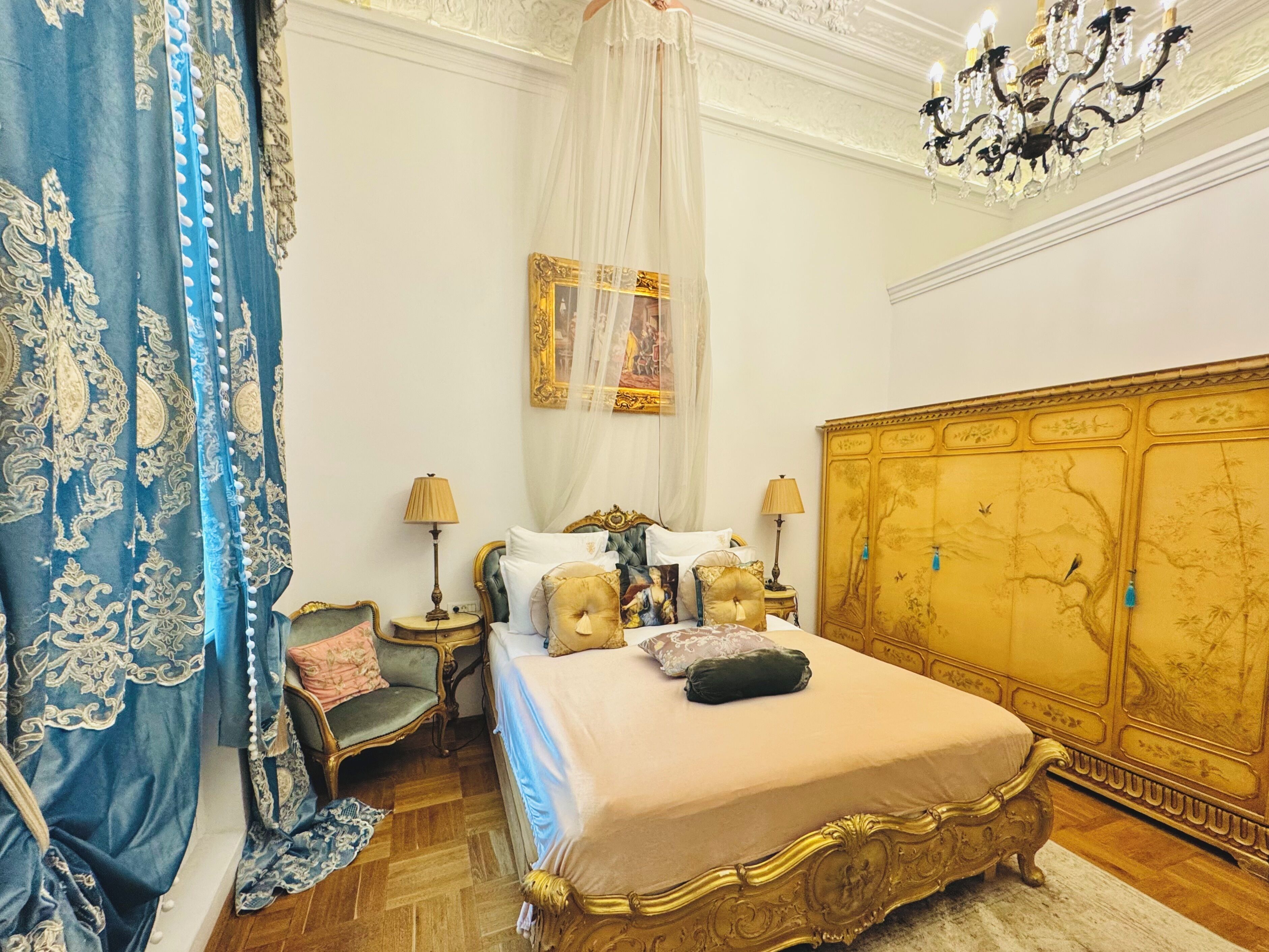 Foto - Conacul Coroanei Luxury Boutique