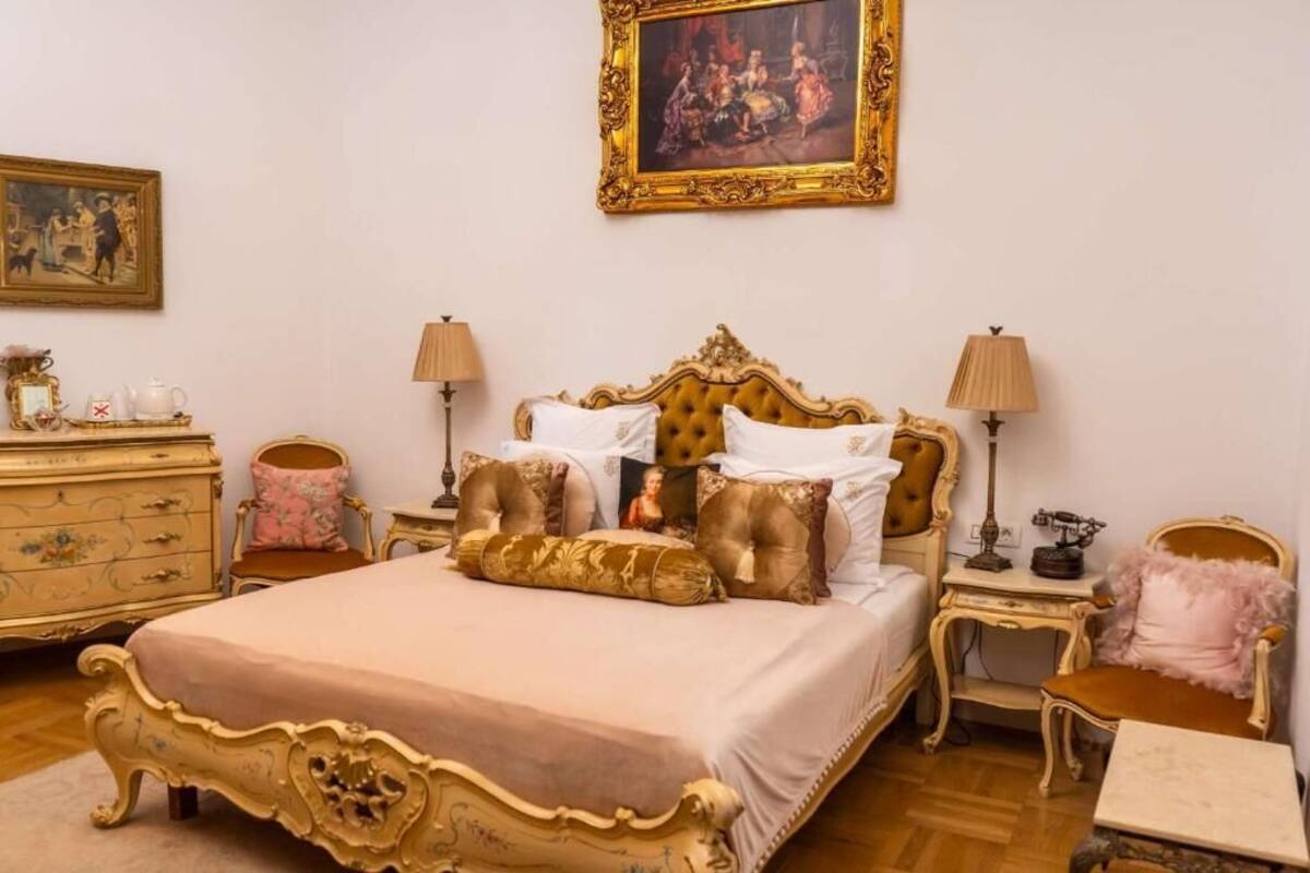 Luxury Double Room | 1 bedroom, memory foam beds, minibar, in-room safe