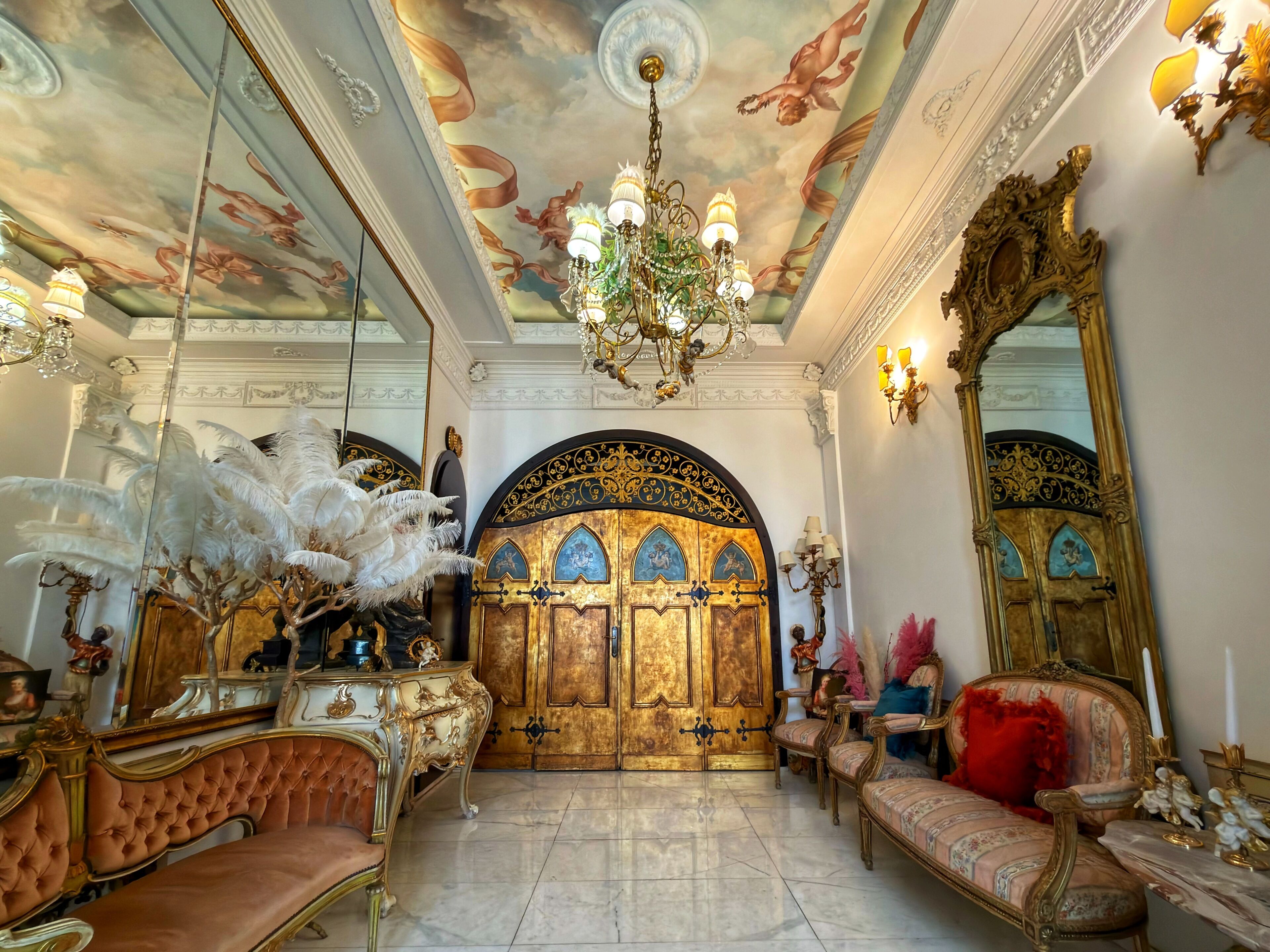 Foto - Conacul Coroanei Luxury Boutique