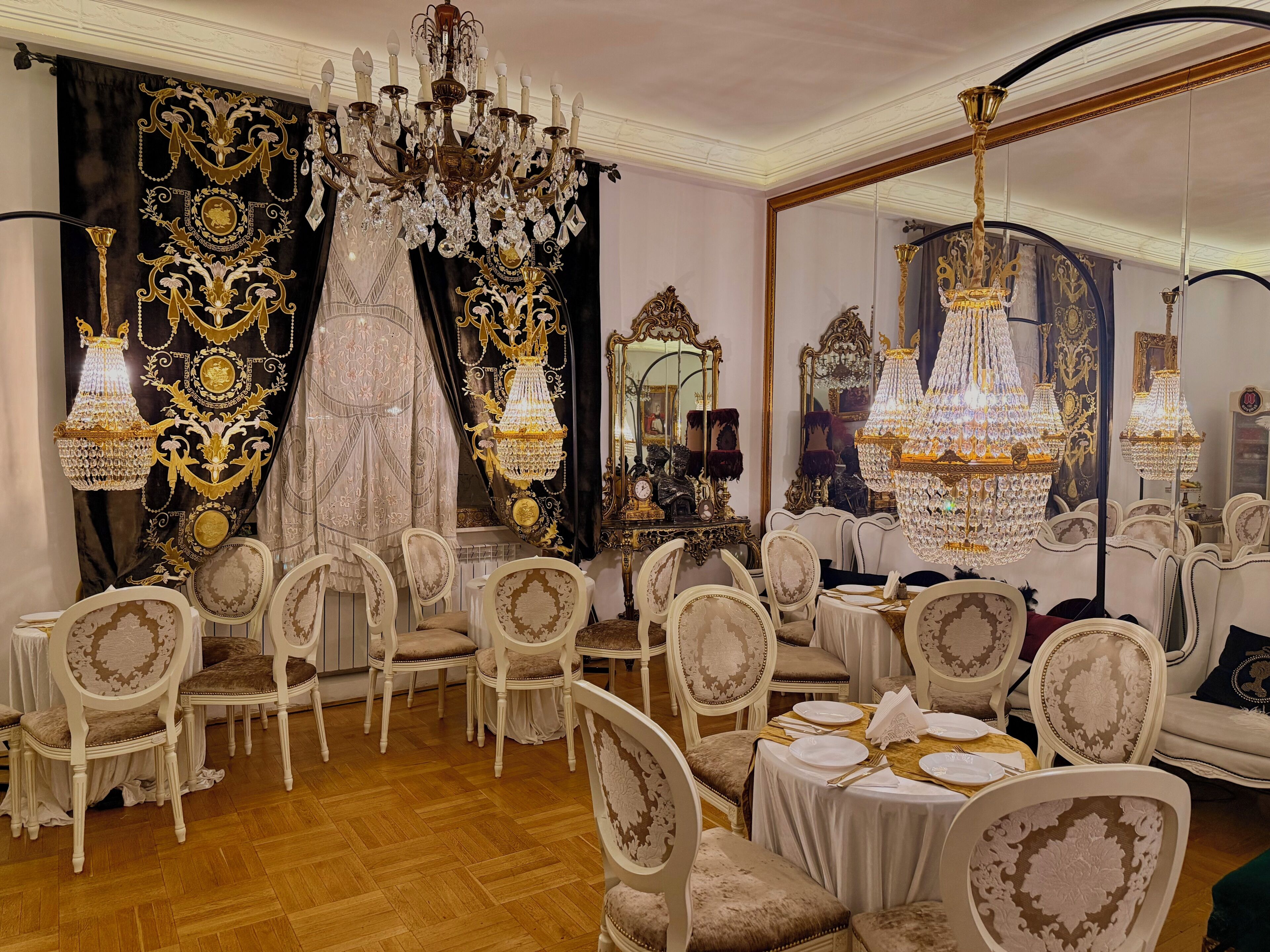 ห้องอาหารเช้า