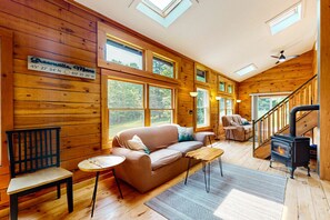 Smart TV, fireplace, table football, books